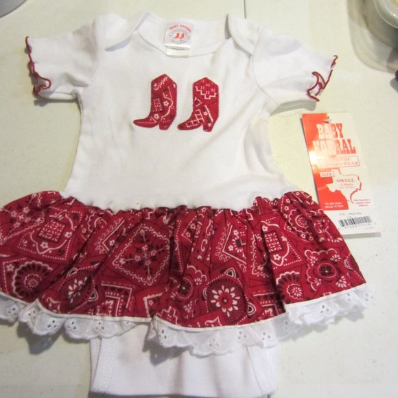 Vintage Baby Korral western onsiesize 12 months
